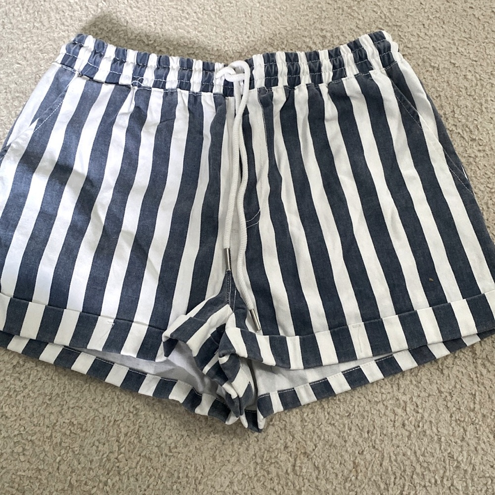 Forever 21 size medium shorts!